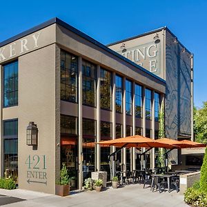 Meeting House Boutique Hotel